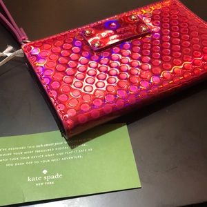 NEVER BEEN USED! Kate spade wallet/wristlet